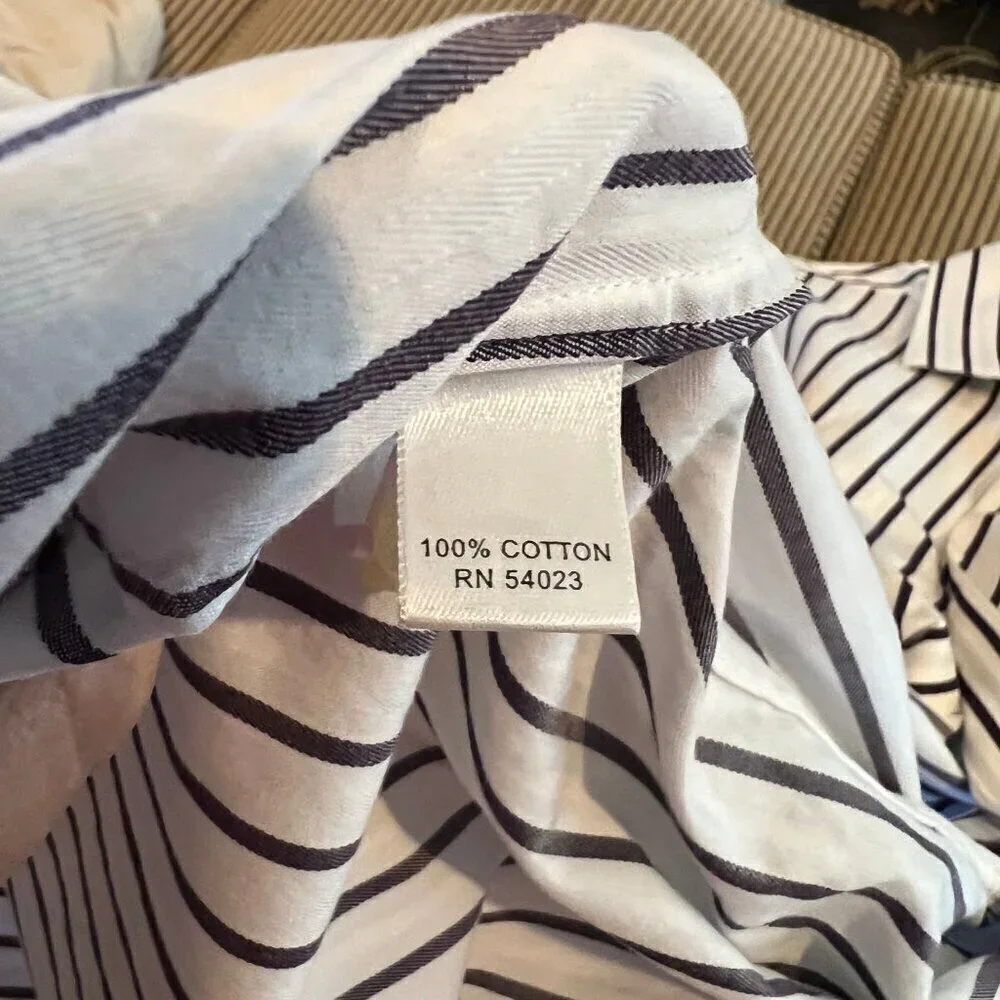 Men's Banana Republic Deep Purple/Plum striped Long Sleeve Button Down, Size XL